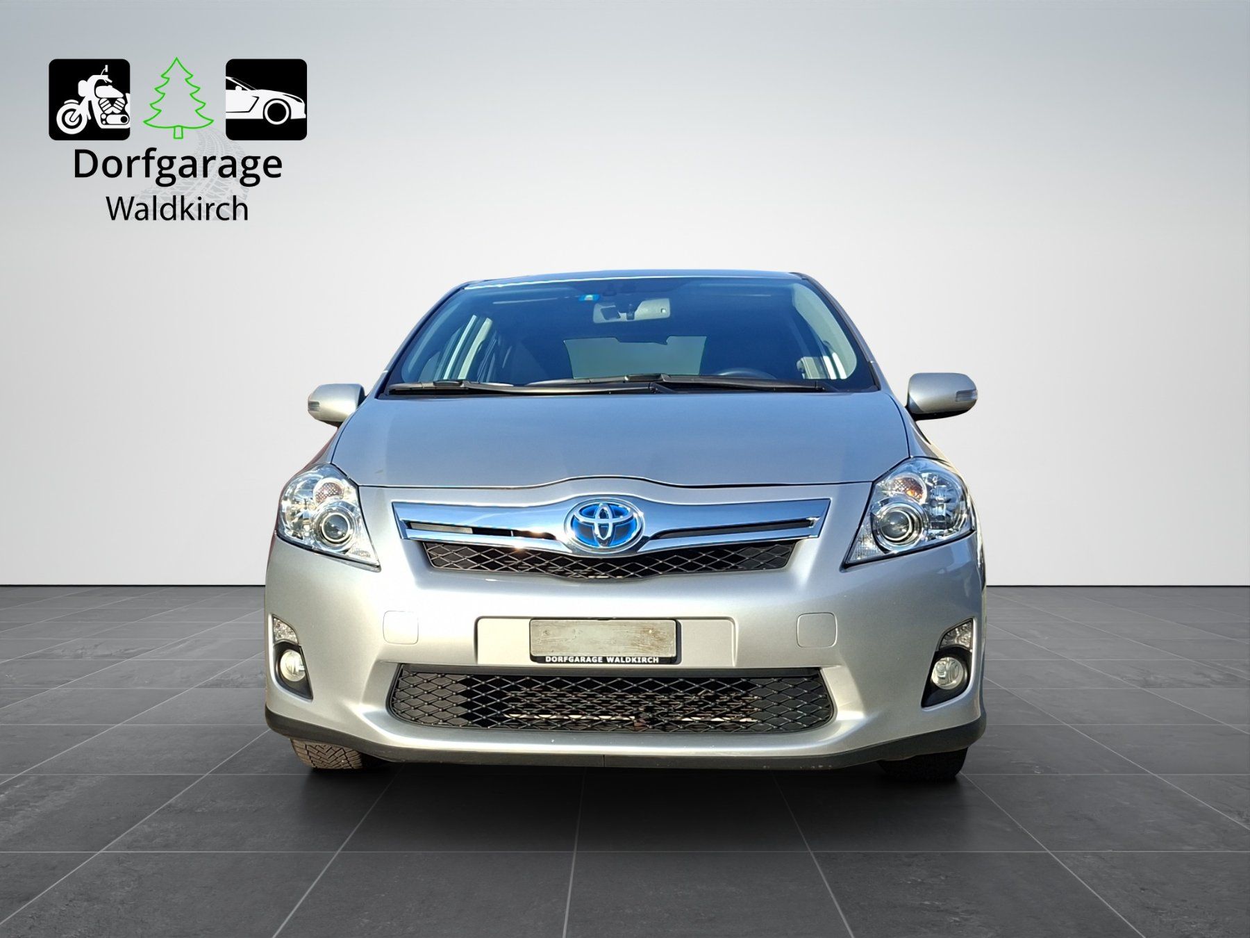 Toyota Autos: TOYOTAAURIS 1.8 HSD Linea Sol – Gebraucht aus Waldkirch von Dorfgarage_W 7