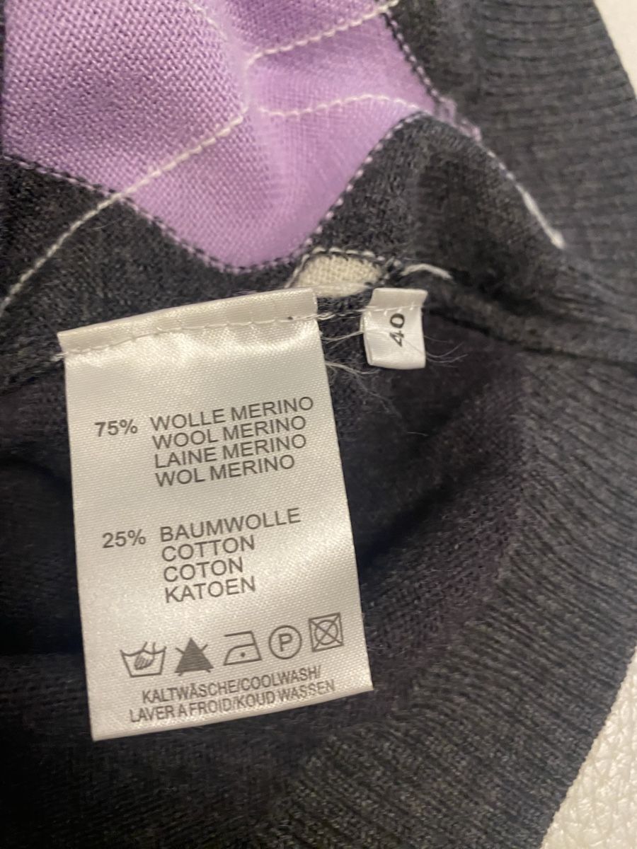 Maglioni & Felpe: Pullover aus 75 % Wolle aus 25 % Baumwolle – Usato da Opfikon venduto da Luis144 3