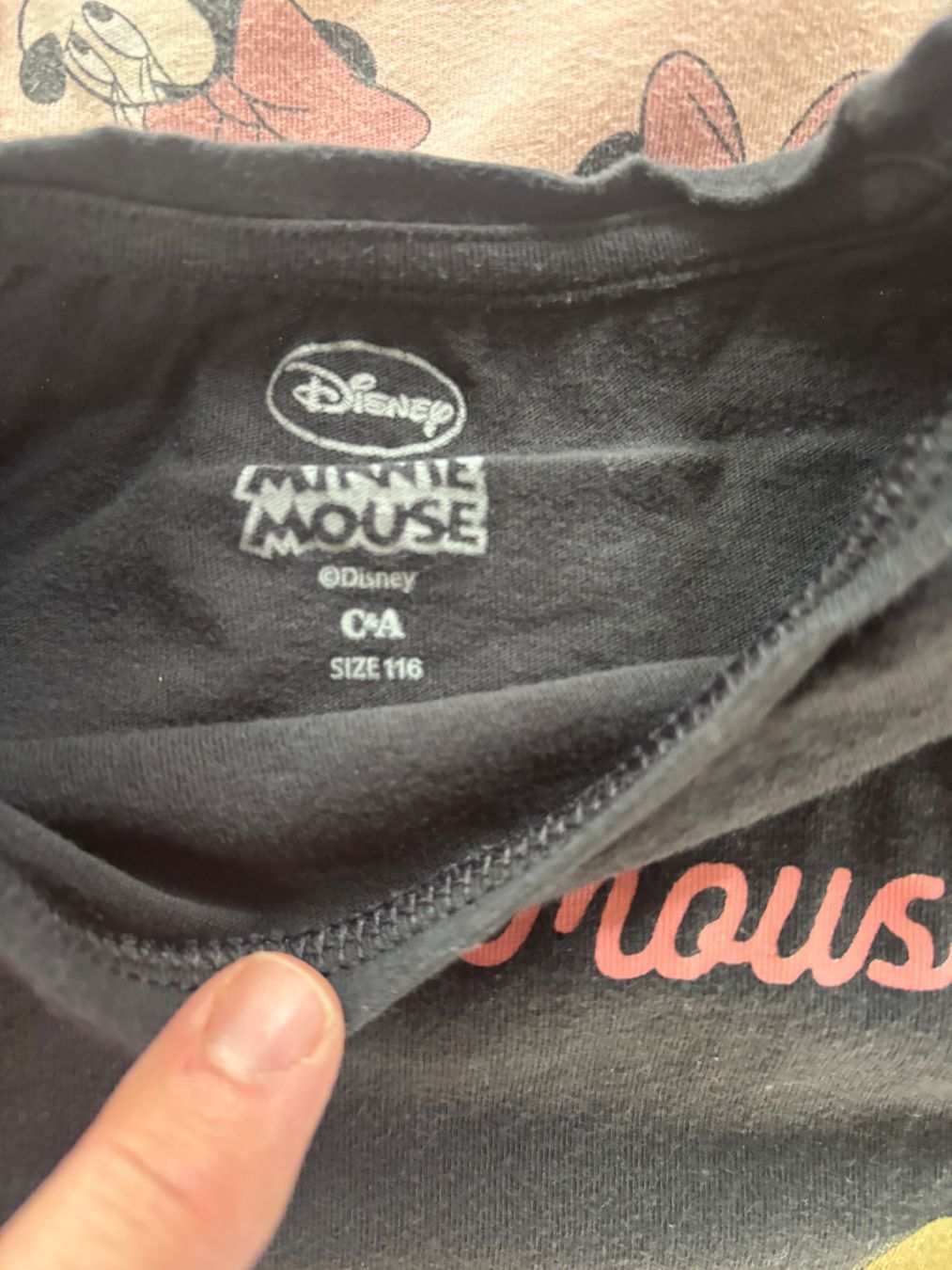 C&A Kleiderpakete & -sets: Langarm Oberteile Minnie Mouse 116 – Gebraucht aus Zollikon von d_grabher 1