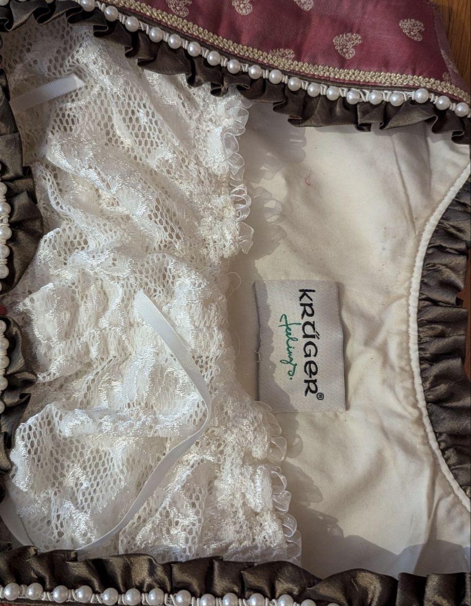 Krüger Kleider: Dirndl von Krüger – Gebraucht aus Oberuzwil von Schuhe140 2