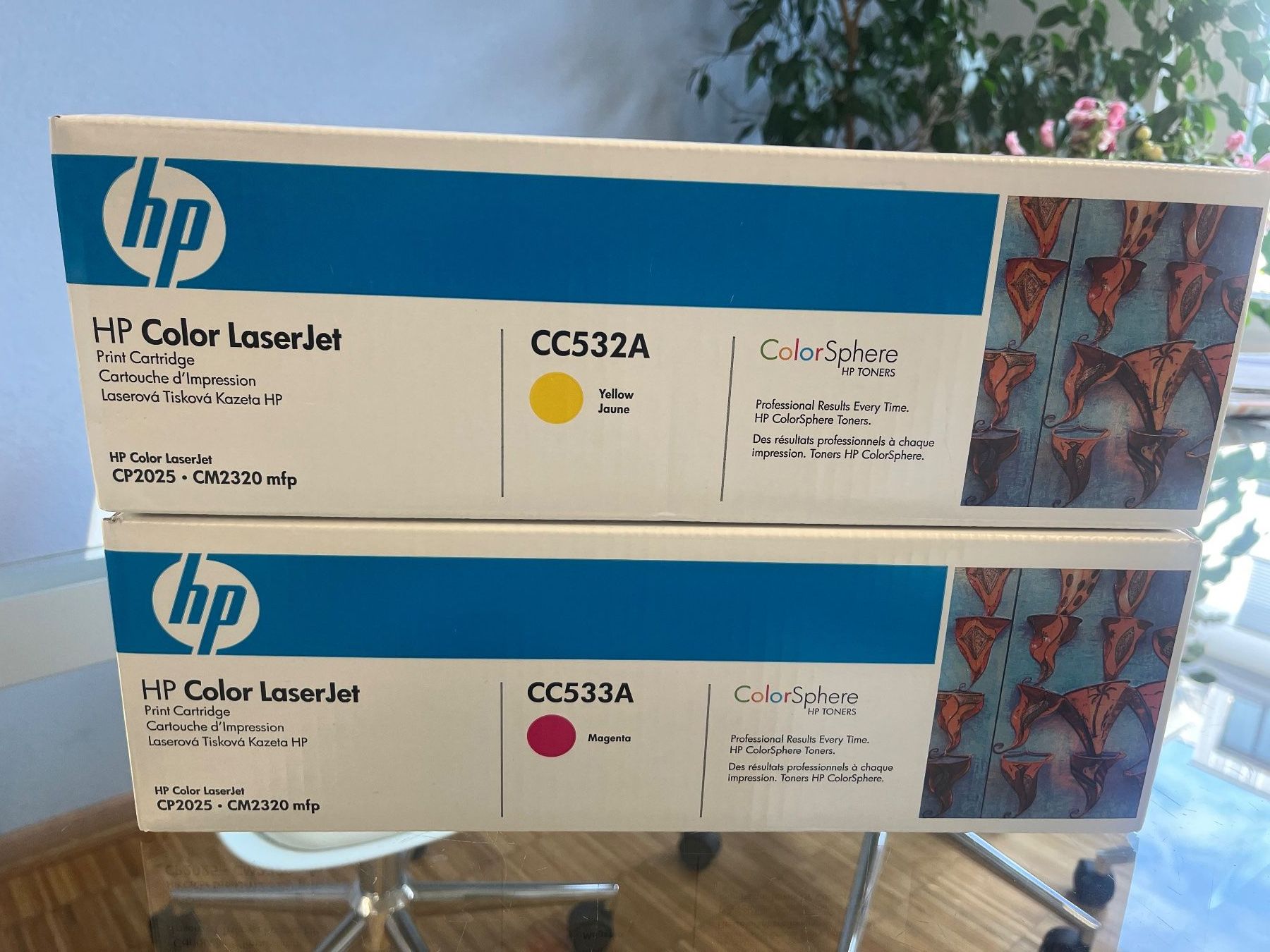 Hewlett Packard Cartucce per stampanti & toner: HP Toner CC530A - CC533A – Nuovo e nell'imballaggio originale da Bülach venduto da Valentintools 2