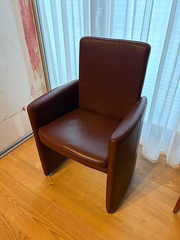 Poltrone: Brown Leather Armchair – Usato da Zürich venduto da James_Kr 3