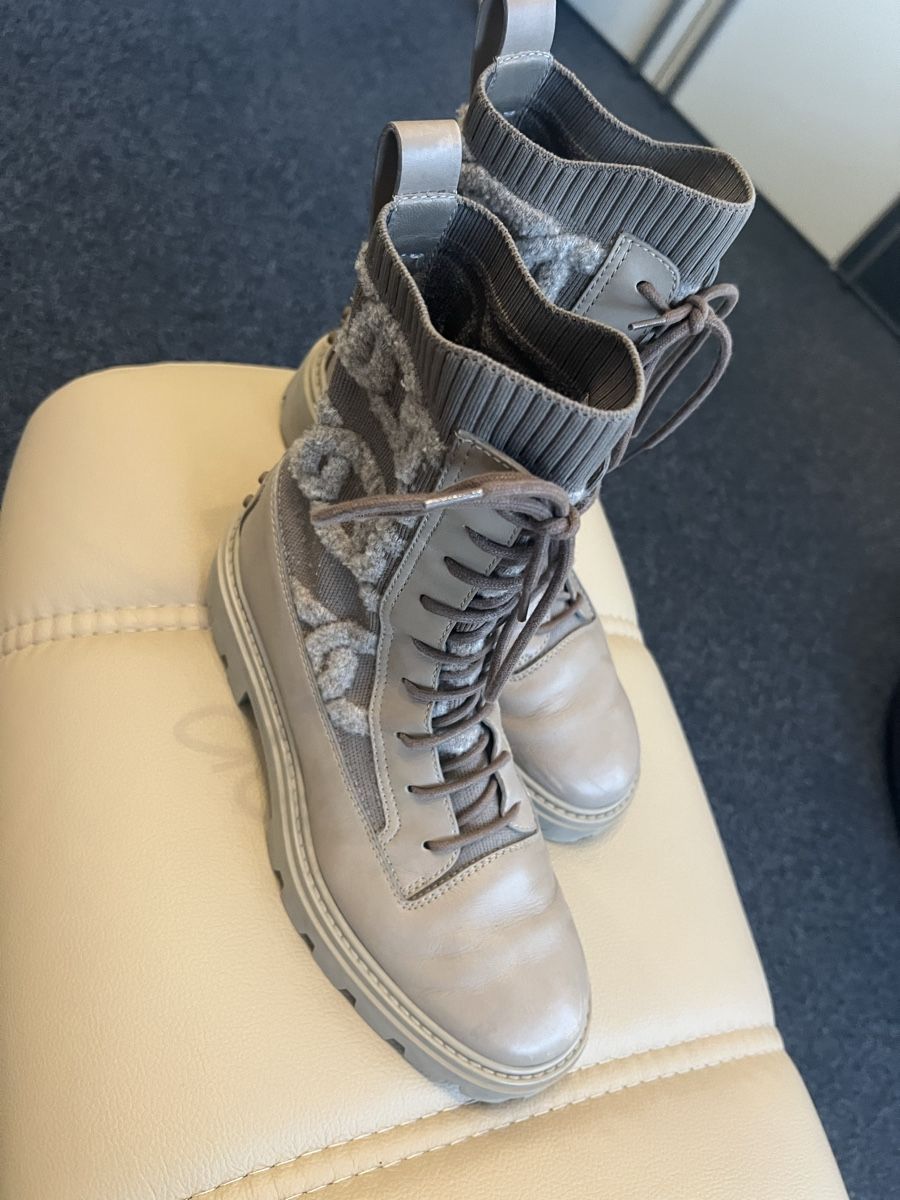 Tod'S Scarpe da donna: Tod‘S boots – Usato da Baar venduto da kri_m7t2 2