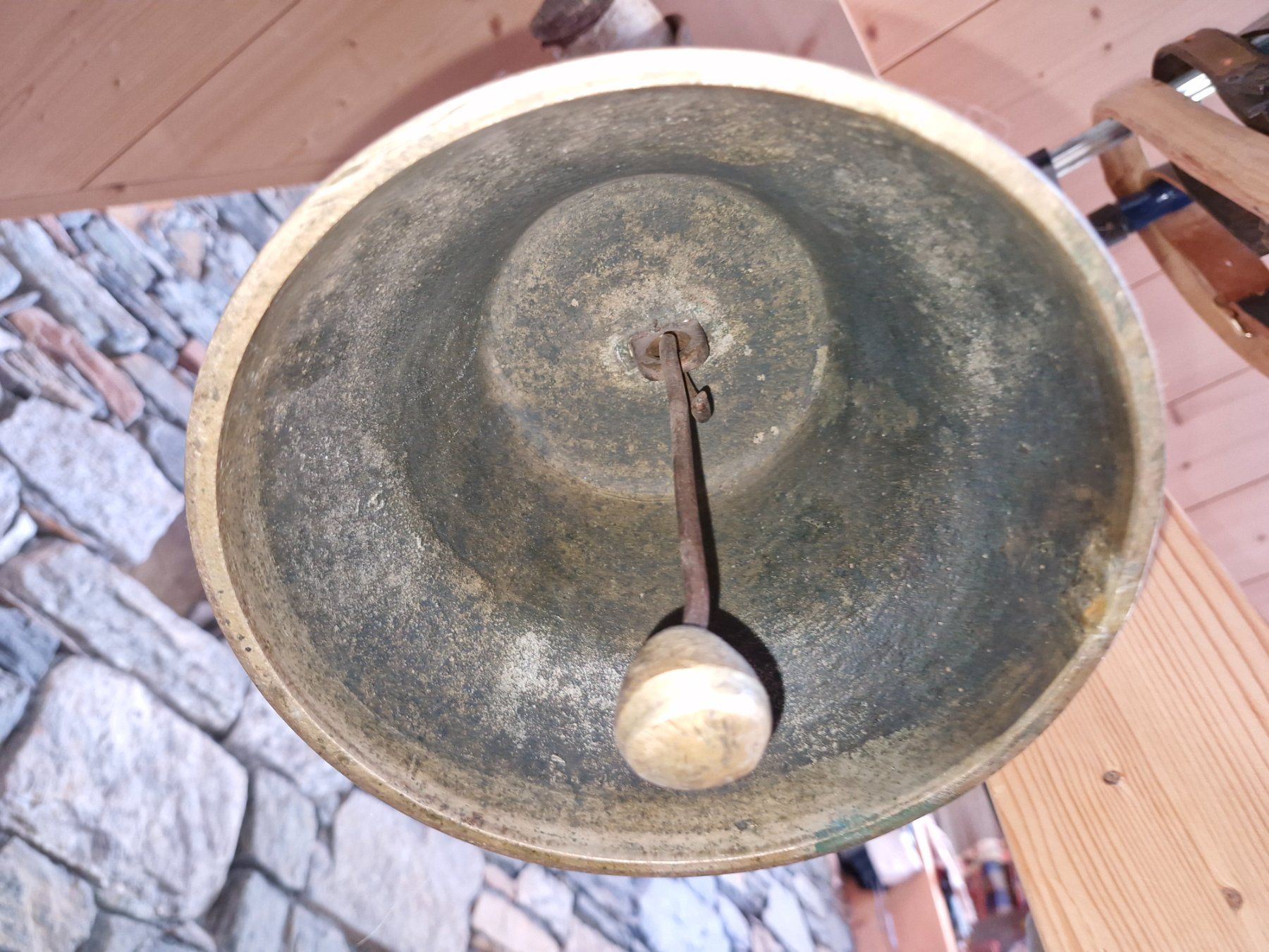 Cloches & sonnailles: Glocke Treichel – D'occasion à Guarda par rue_bpd7 3