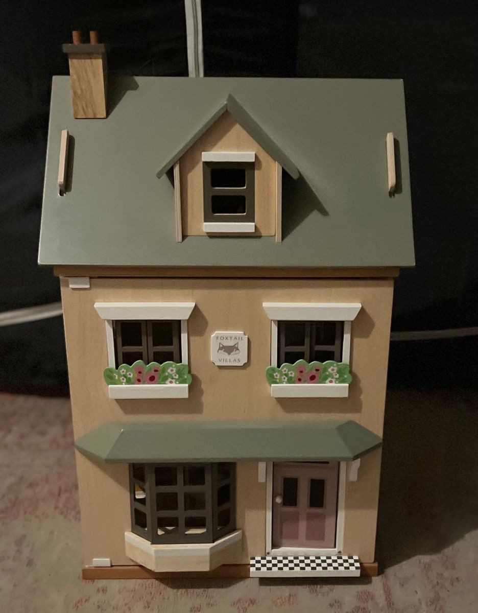 Case e mobili per bambole: Tender Leaf Toys Foxtail Villa – Usato da Meggen venduto da Hakoner