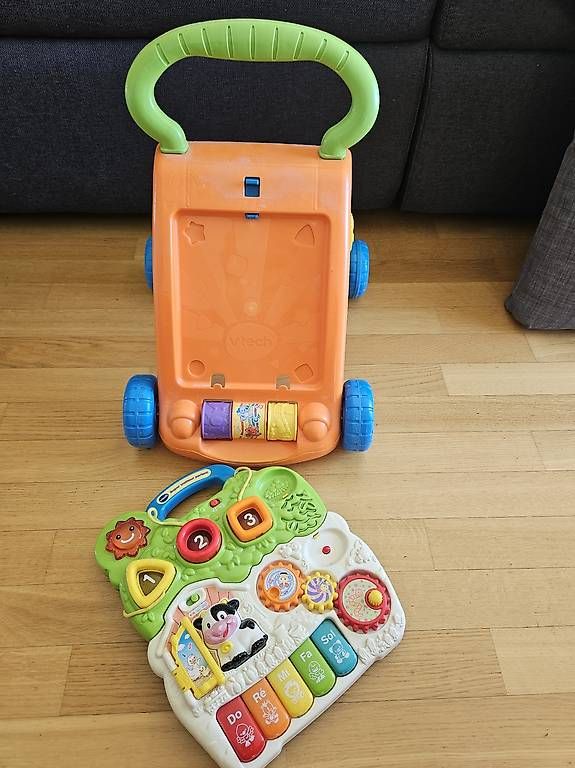 Fahrzeuge für Kinder: Trotteur musicale  – Gebraucht aus Geneve von lou_yy8c