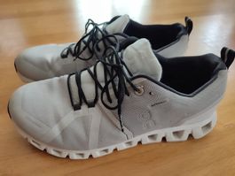 On Cloud 5 Waterproof Schuhe Grau, Grösse 42.5