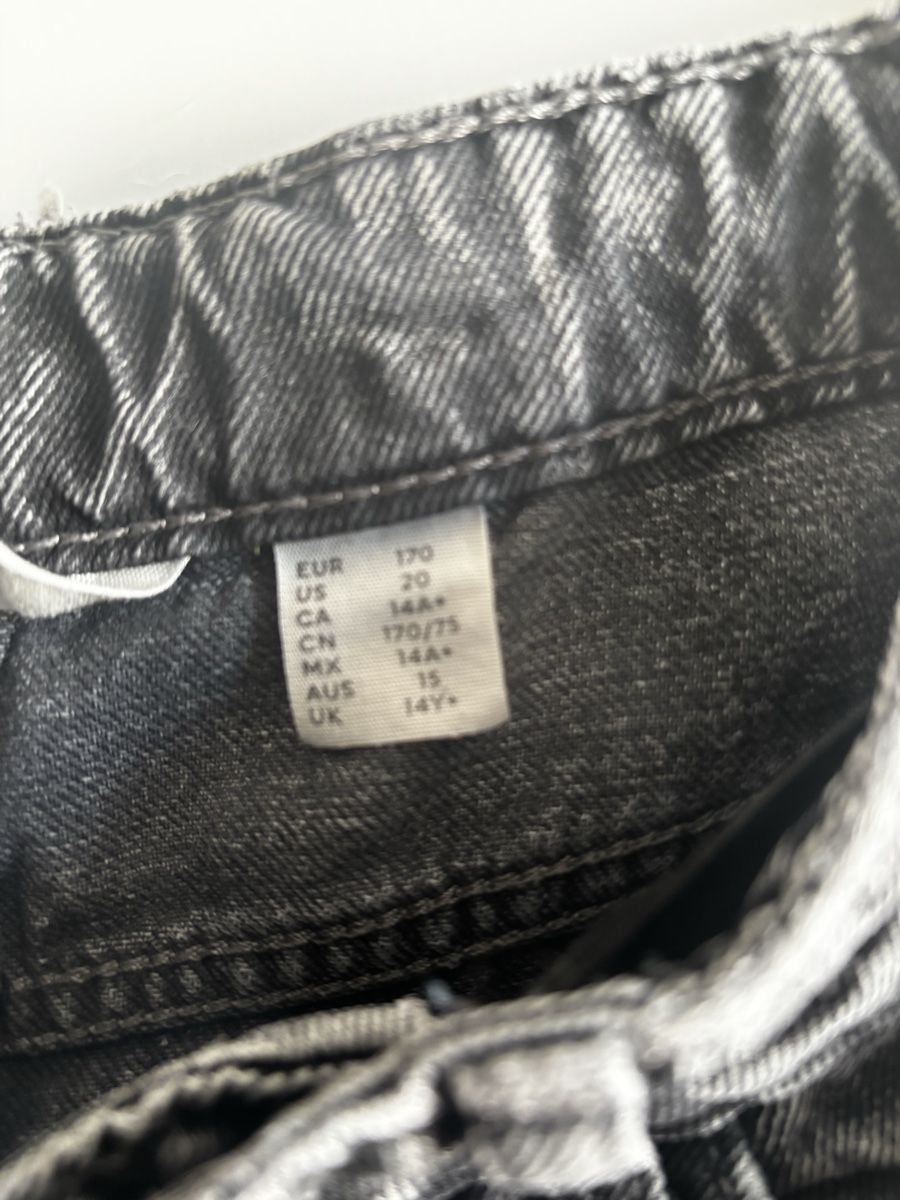 H&M Hosen: H&M Jeans Gr. 170-176 oder ca 30 – Gebraucht aus Winterthur von NatMet11 2