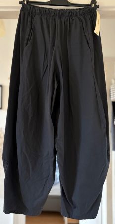 PANTALONS EN COTON! M SOLDES DE FIN DE SAISON