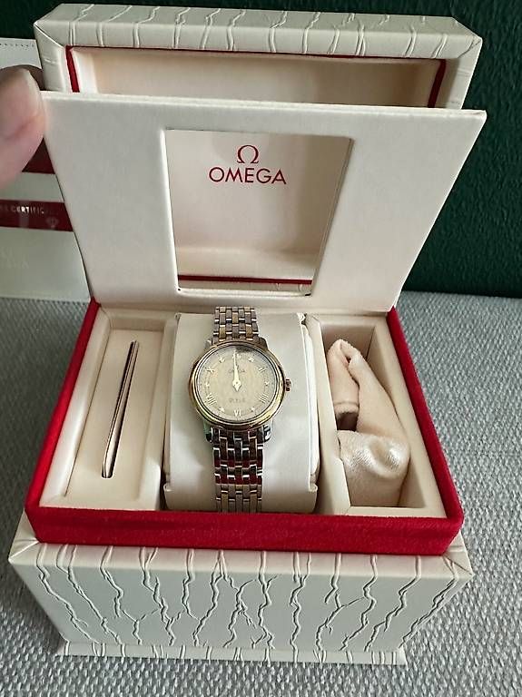 Omega Orologi: Omega De Ville Prestige, Ref. 424.20.27.60.58.004 – Usato da Zunzgen venduto da Vicehead77 3
