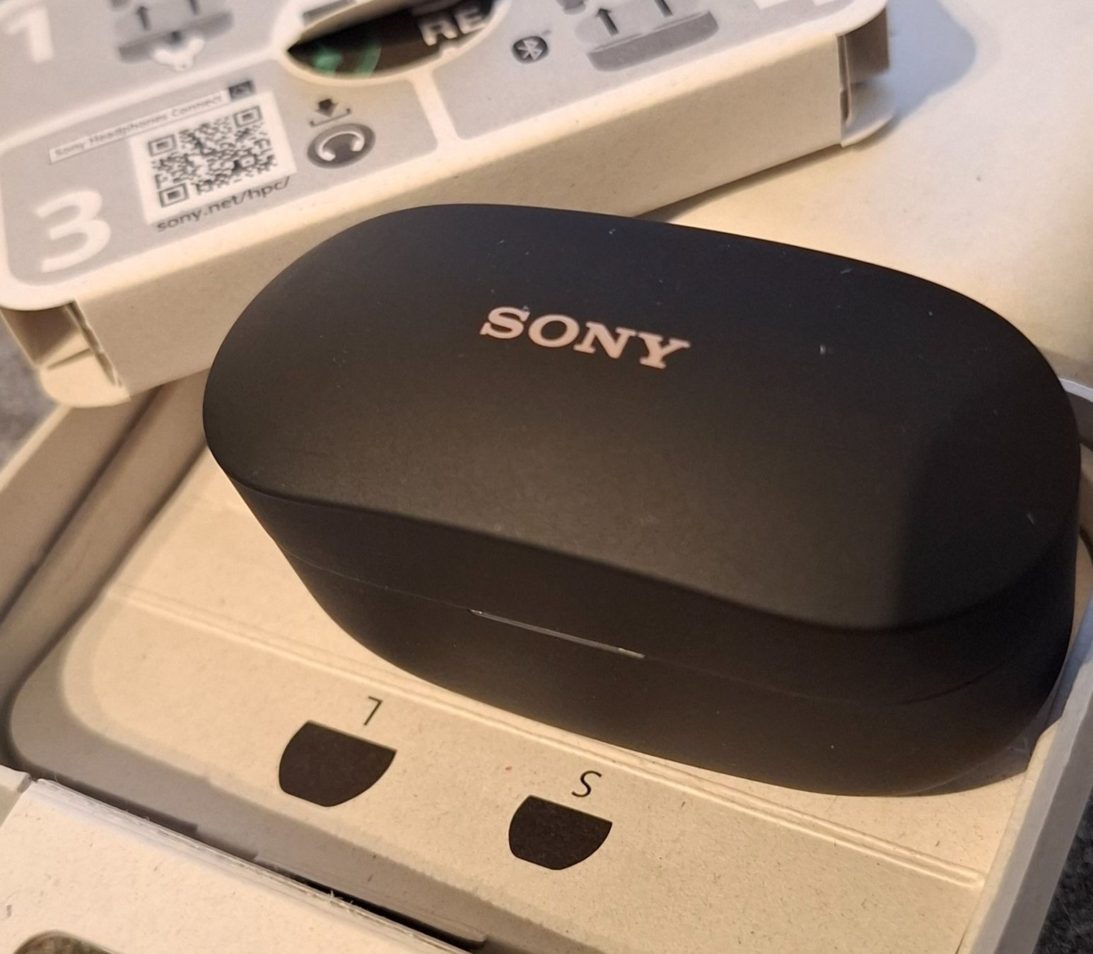 Kopfhörer: SONY WF-1000XM4 – Gebraucht aus Obernau von Minu77 1