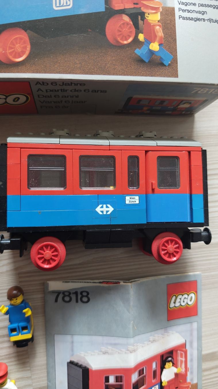 Lego Spielzeuge: Lego Eisenbahnwagen 7818 – Gebraucht aus Effretikon von Superkarin7 1