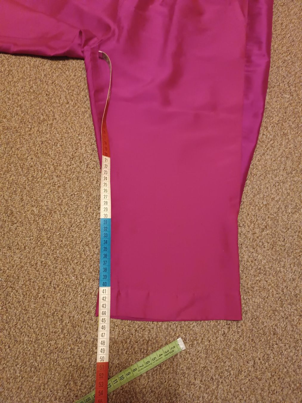 Pantaloni: Seidenhose Capri Damen Pink – Nuovo (secondo la descrizione) da Horn venduto da sonjamenzi 2