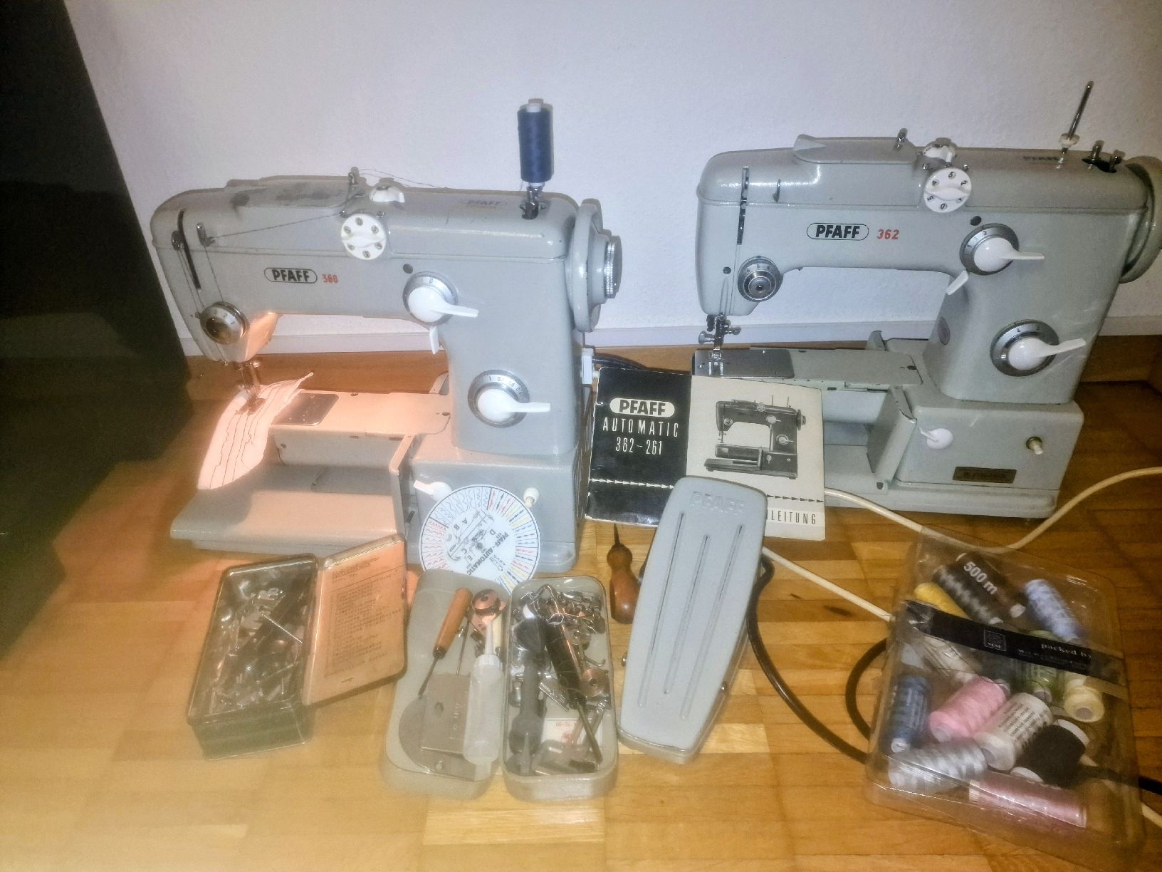 Pfaff Macchine da cucire: PFAFF 360  362 – Usato da Pratteln venduto da Zifah1971
