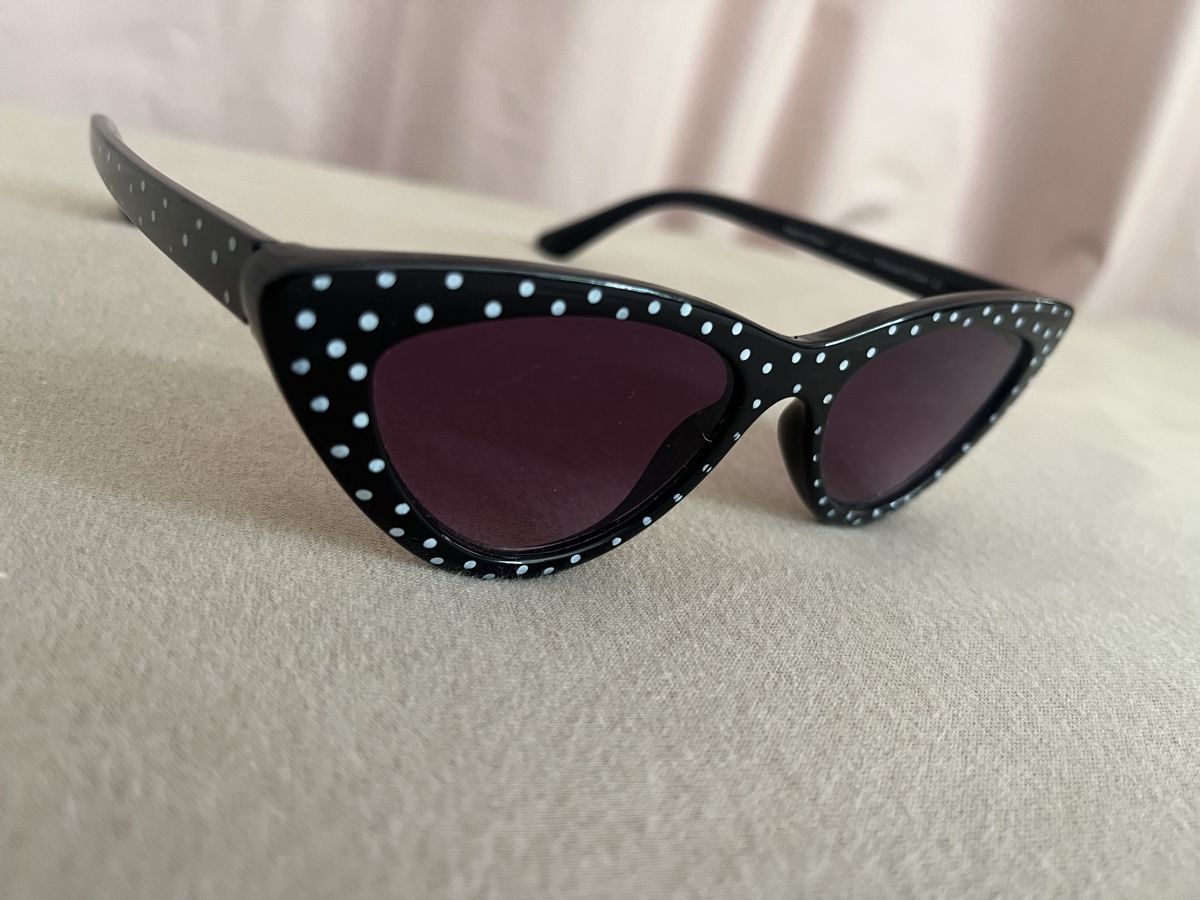 Occhiali & Lenti: SONNENBRILLE Cat Eye gepunktet – Usato da Zürich venduto da aen_5rbs 1