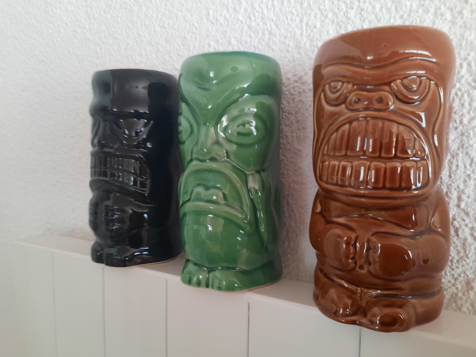 Tazze: 3 Tiki Mugs - 2004 Accoutrements – Usato da Zofingen venduto da Migiskau 3
