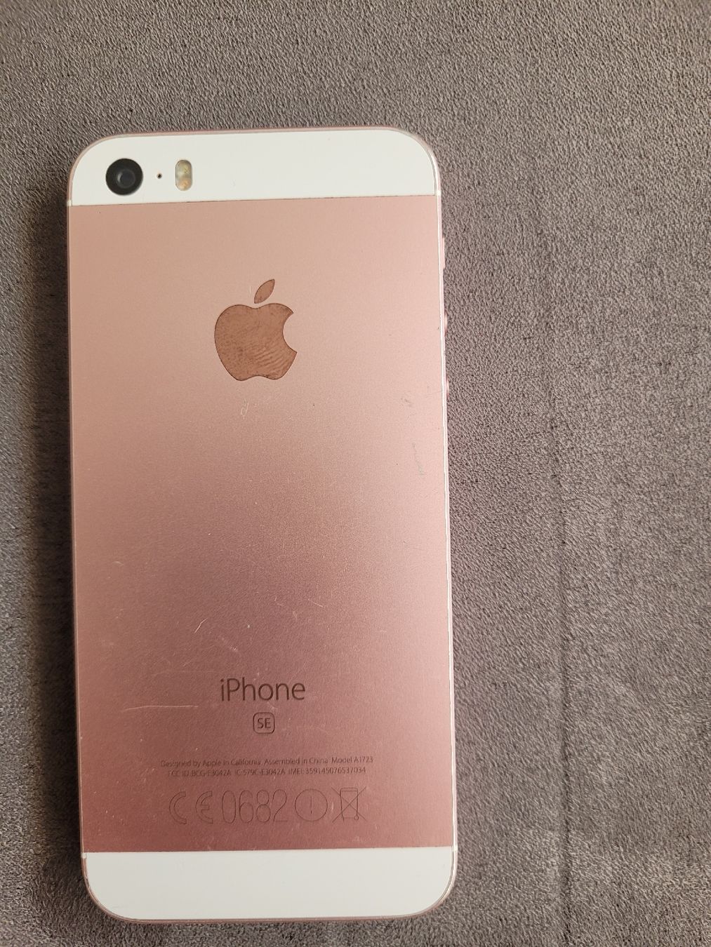 Apple Telefoni cellulari / Smartphones: iphone SE Rosagold 16GB – Usato da Birsfelden venduto da joz_t7bw 1