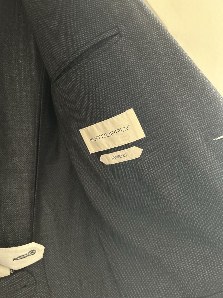 Suitsupply Completi: Suitsupply Suit – Usato da St. Gallen venduto da meh_2tdn 1