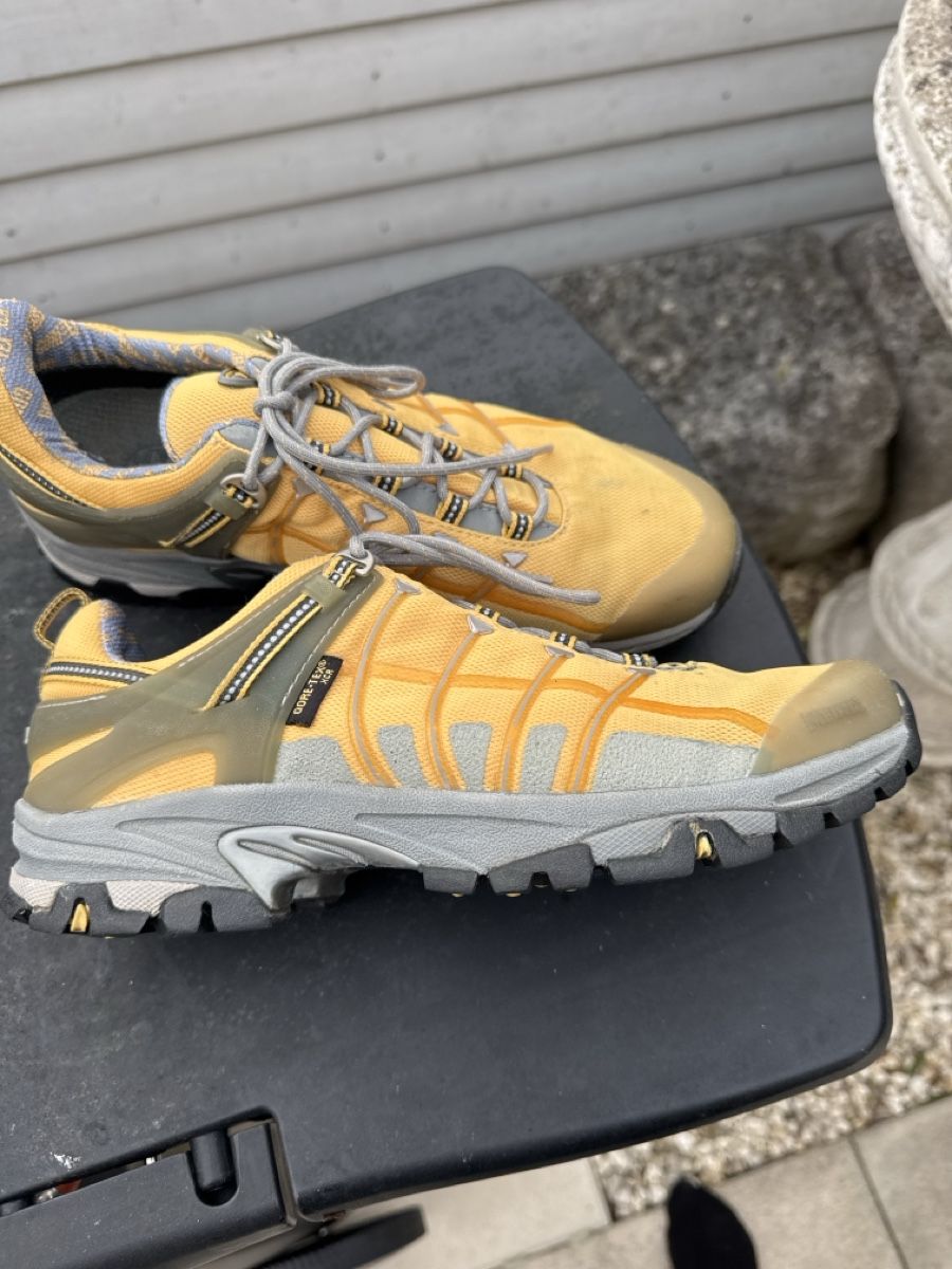 Meindl Scarpe da uomo: Herren Meindl Schuh UK 7/41 – Usato da bellmund venduto da Mickey71