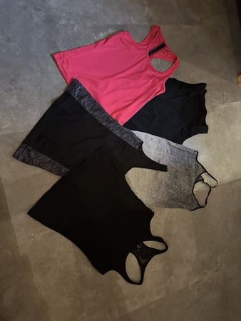 Damen Sport Tops Set, Grösse S, Top Zustand!