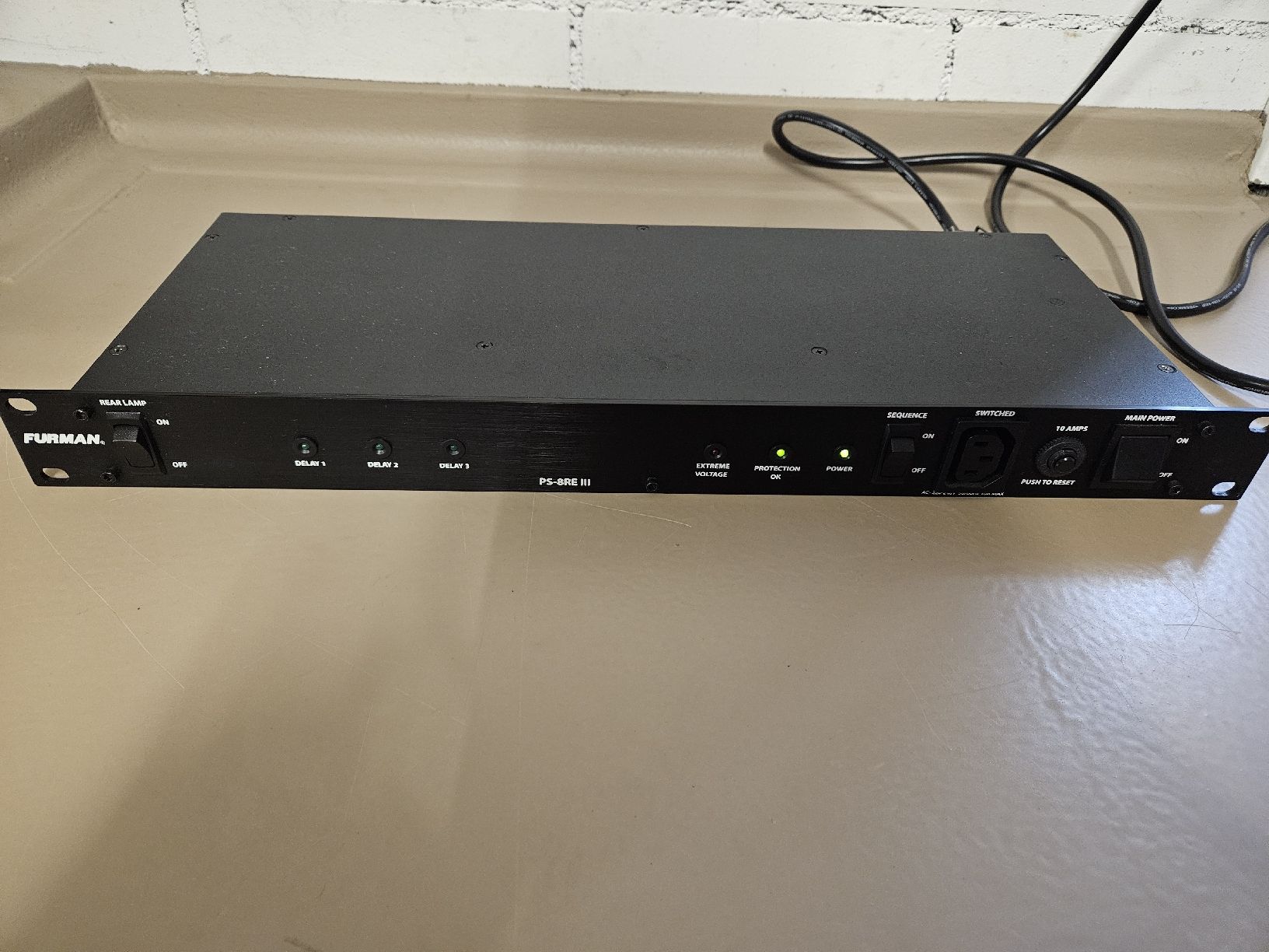 Alimentazione elettrica: Furman PS-8RE lll Power Conditioner – Usato da Wildberg venduto da Reunionevents 1