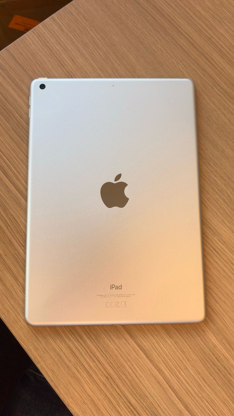 Apple Tablettes PC: Apple iPad (7. Generation) | weiss – D'occasion à Volketswil par appmac67 4