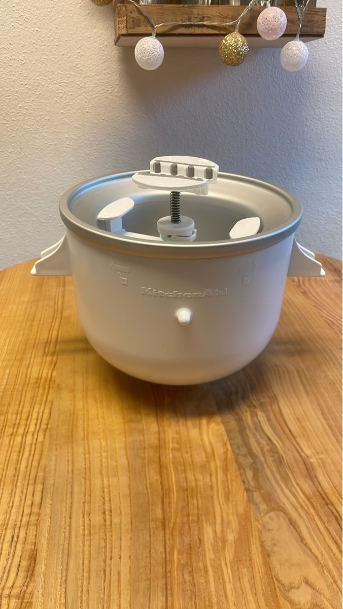 Kitchenaid Appareils de cuisine: KitchenAid Eismaschine – D'occasion à Bern par tsc_npc7