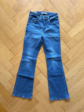 LEVIS 726 FLARED JEANS - NEU!