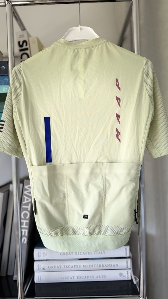 Maillots de corps & Pantalons: MAAP Damen-Radtrikot – D'occasion à Küsnacht par cri_ngg5 6