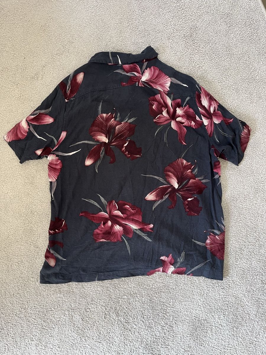 H&M Camicie: Luftiges Hemd mit Blumenmuster – Usato da Zürich venduto da ole_8rwr 1