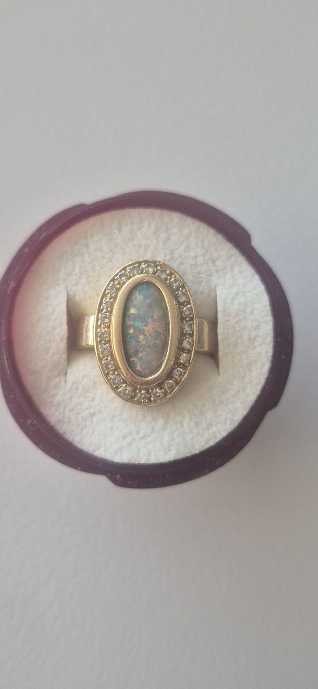 Ringe: Goldring mit wunderschönem Opal – Gebraucht aus Adliswil von sea_2s5s 1