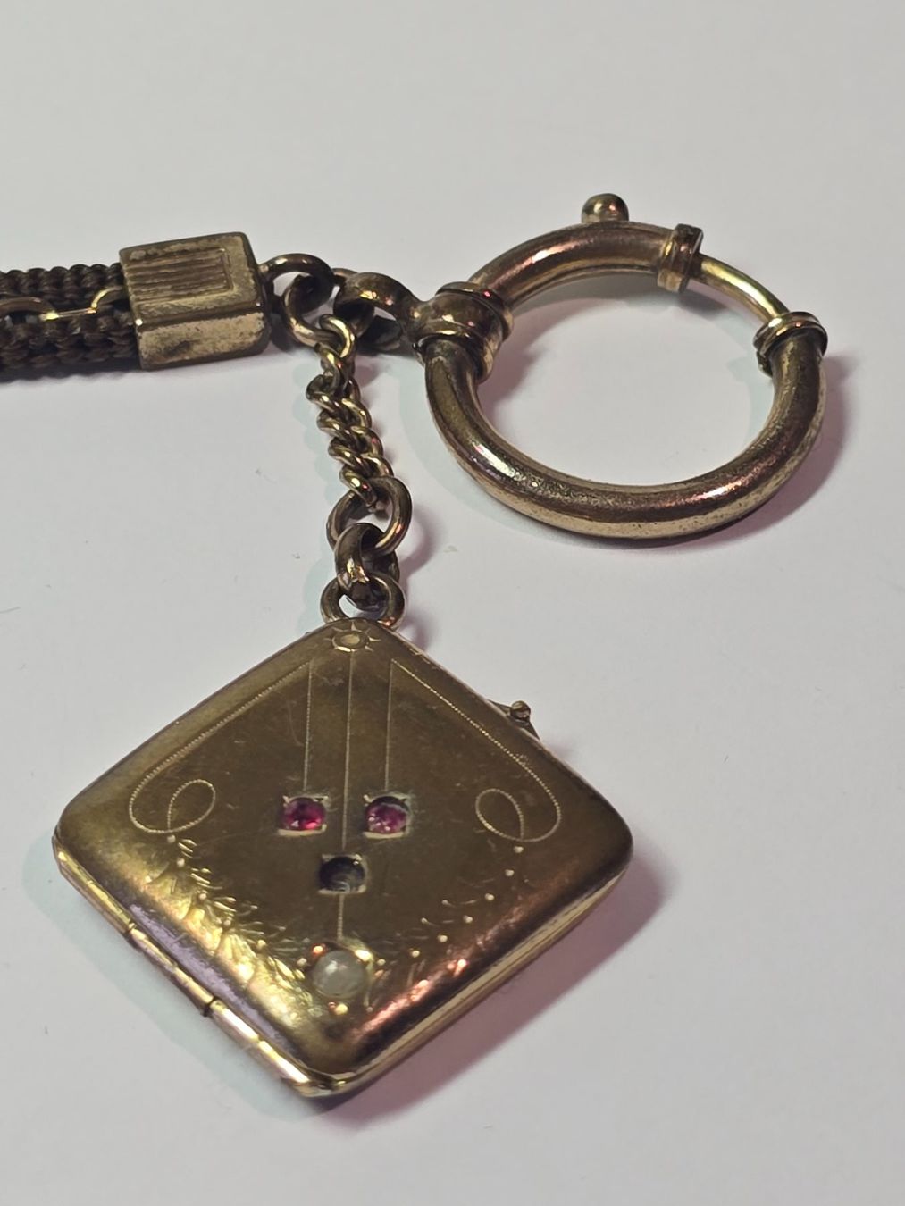 Altri accessori per orologi: Taschenuhrkette  mit Haar  vergoldet – Usato da Ennetbürgen venduto da 50shafali53 1