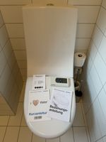 Geberit AquaClean 8000plus Bidet Toilet white excellent cond