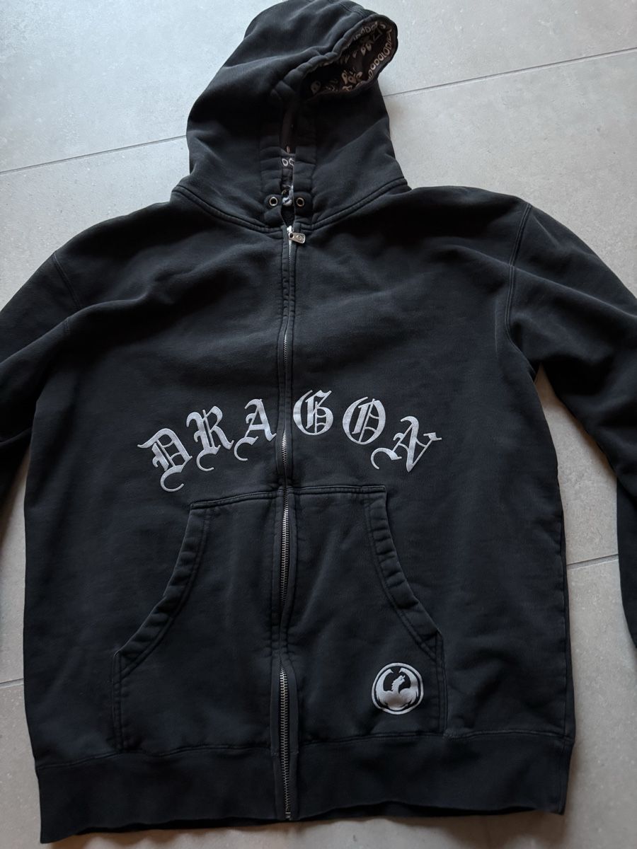 Pullover & Sweatshirts: Dragon Zip-Up Hoodie, Men's Black, Size Medium-Large – Gebraucht aus Coldrerio von Crivelli