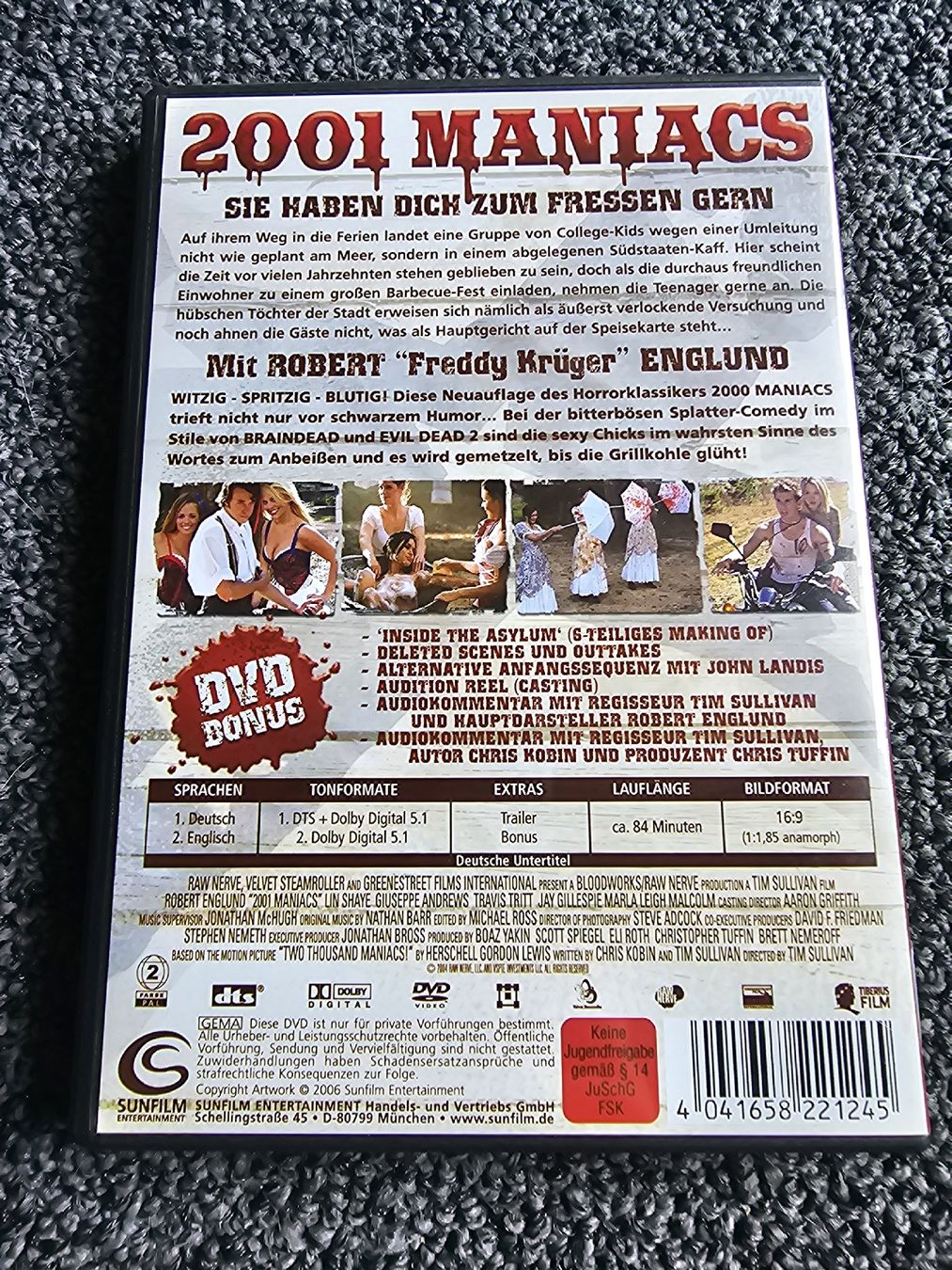 Tutti i DVDs: Horror DVD - 2001 Maniacs (16095) – Usato da Ruswil venduto da jan_bxl5 1