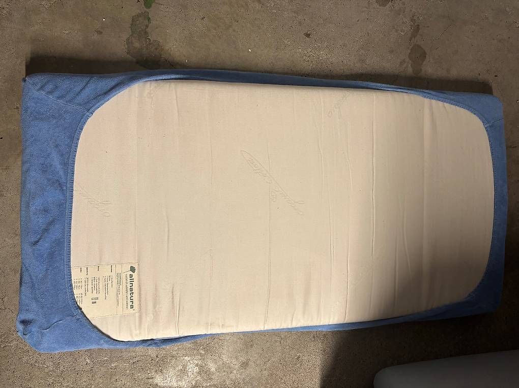 Matratzen: Kindermatratze allnatura Coco 60x120 – Gebraucht aus Langenthal von Migugrob