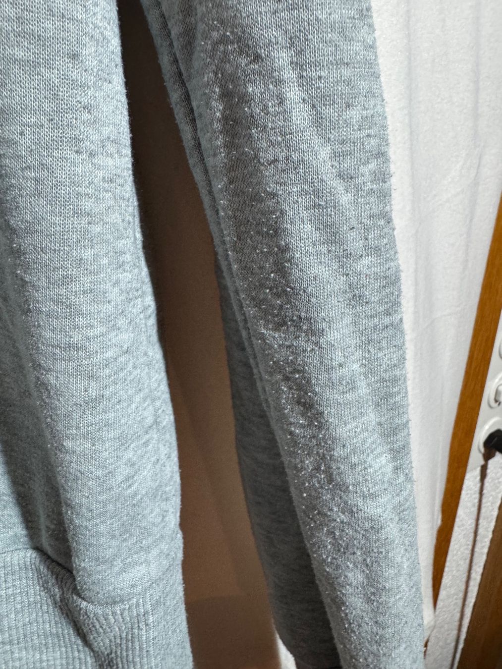Pullover & Sweatshirts: Kapuzenpullover Hoodie Gr. M – Gebraucht aus Grosswangen von SALE_SALE_SALE 5