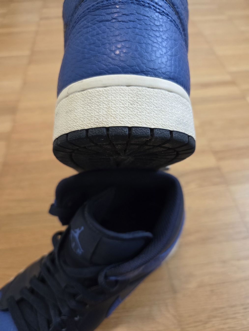 Jordan Scarpe da uomo: Air Jordan, black/blue, Grösse 43 – Usato da Zürich venduto da Vcarmelo 2