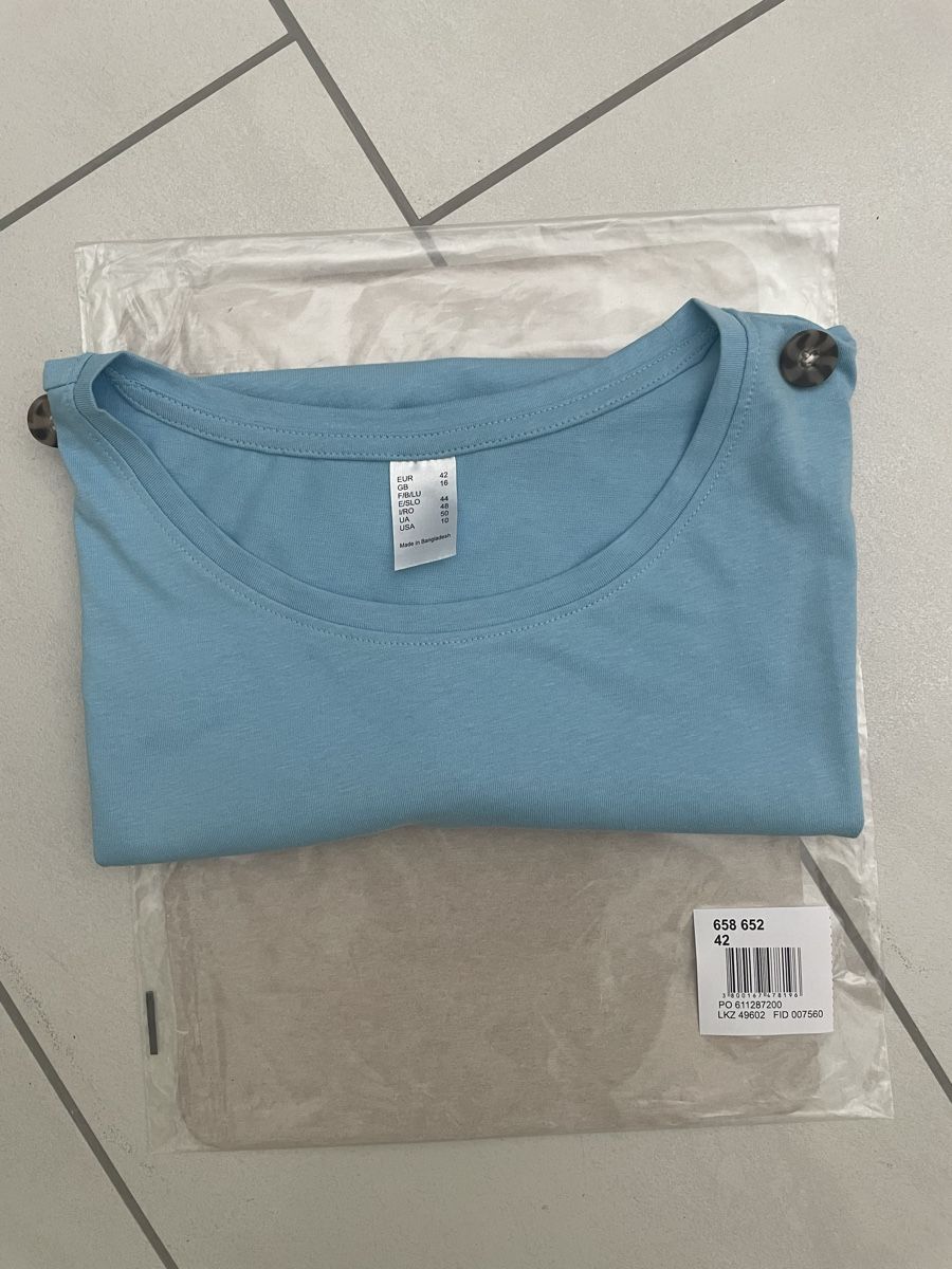 T-shirts: Damen Shirt Gr L originalverpackt  – Neuf avec emballage d'origine à Rüti ZH par kar_xx9l 4