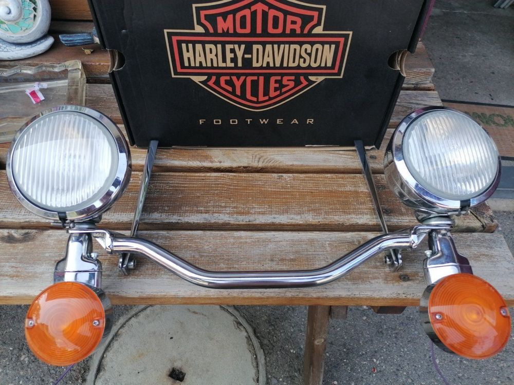 Lot de 2 supports de phare avant de moto compatibles avec Harley