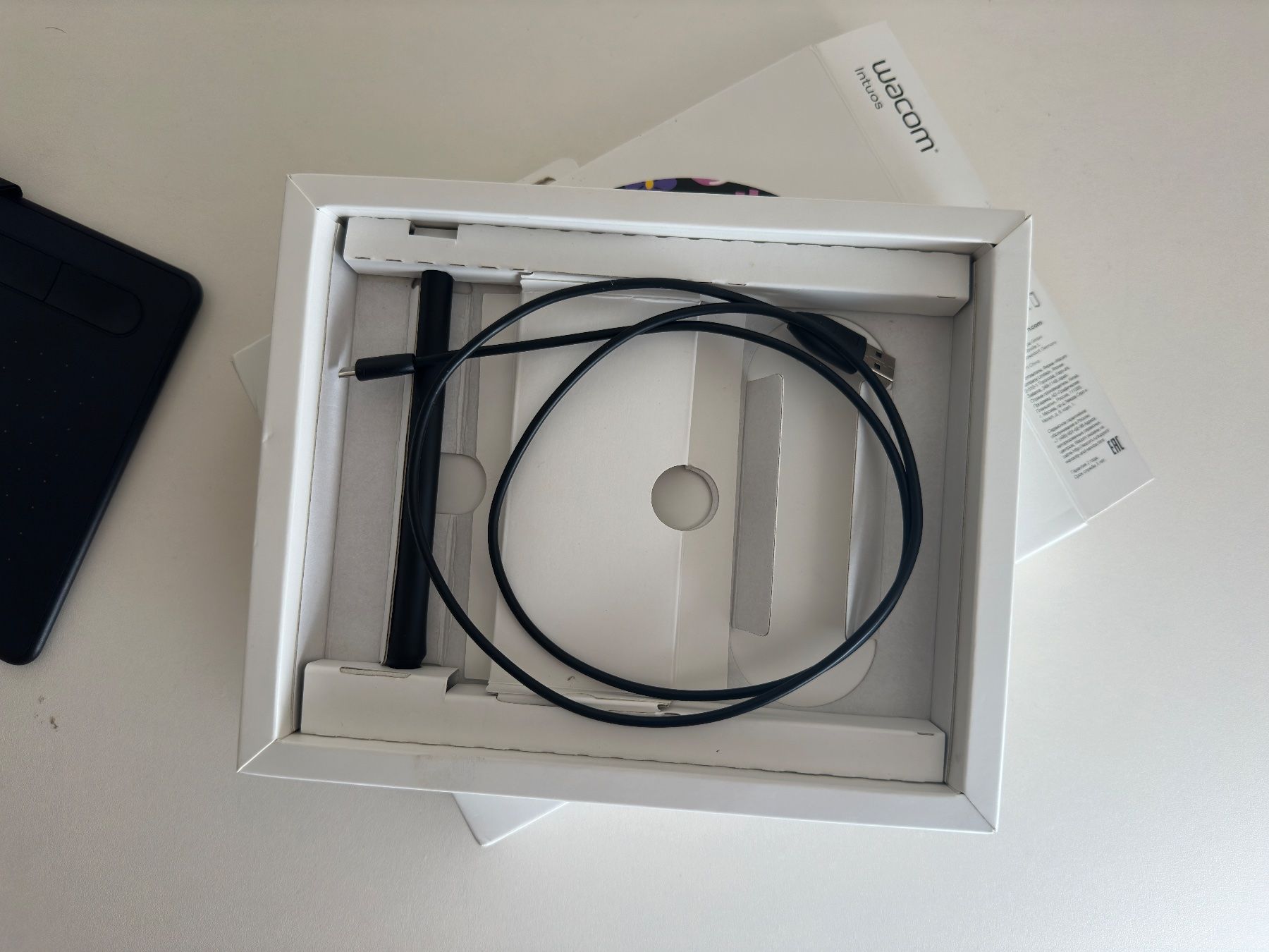 Wacom Tablet PC: Wacom Intuos S Grafiktablett – Gebraucht aus Luzern von  2