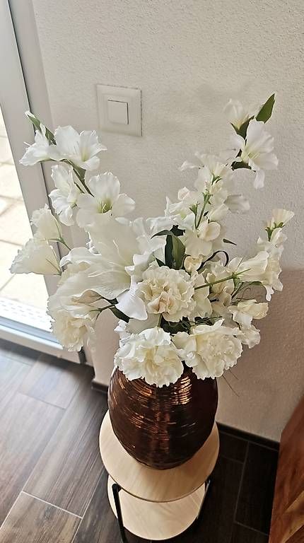 Tutte le decorazioni: Kunstblumenstrauss – Usato da Staufen venduto da mel_q6xh