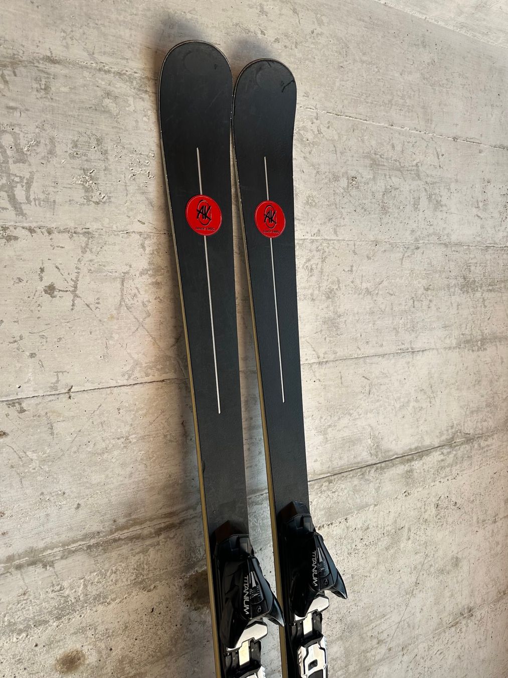 AK Ski Sci: AK Ski RED 176CM – Usato da Emmenbrücke venduto da karkarkar 2