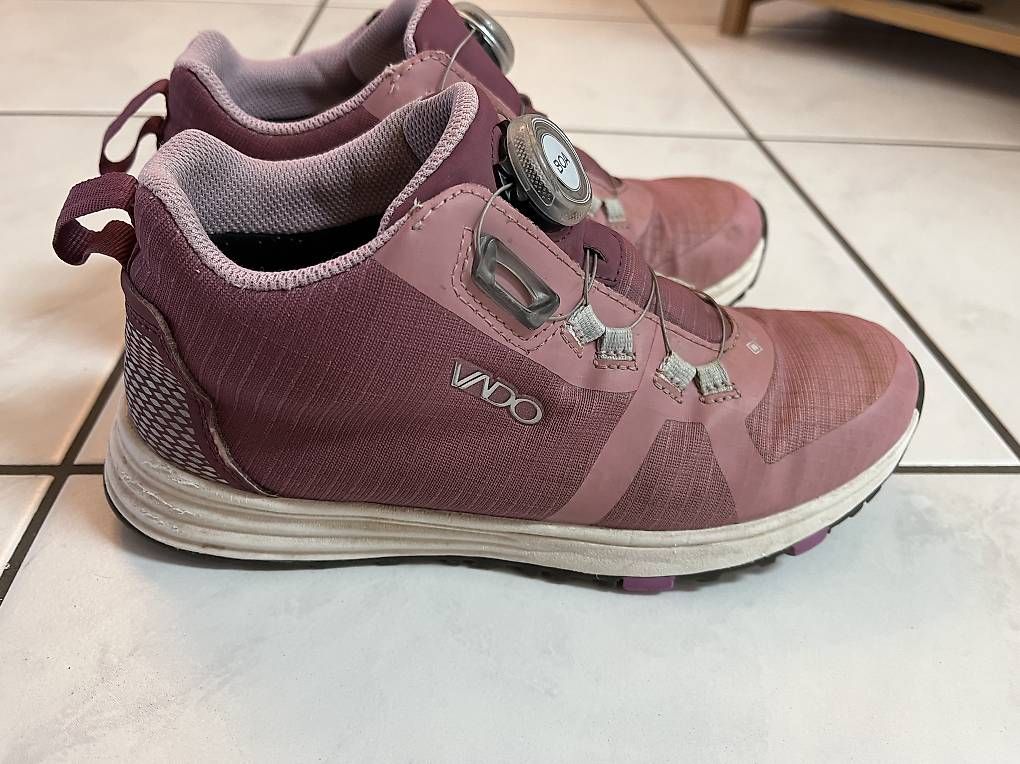 Scarpe per ragazze: Vado GoreTex halb hoch Schuhe 36 – Usato da Oberrieden venduto da Fige11 2