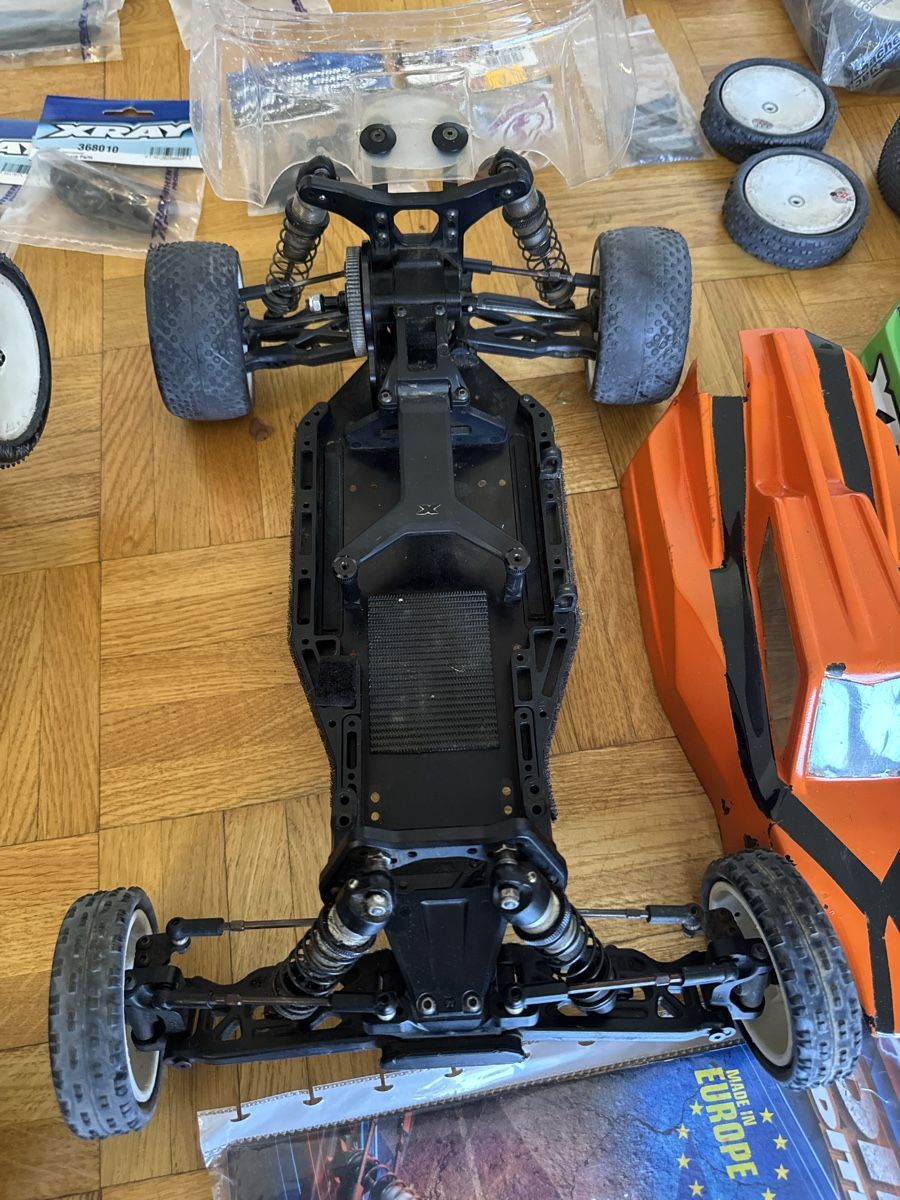 XRay RC Kits de montage: Xray XB2 + XT2 RC – D'occasion à Nyon par loris305 4