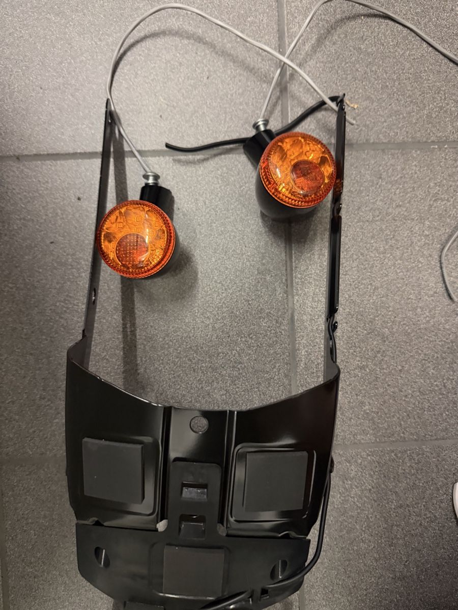 Harley-Davidson Tutti i ricambio per moto: Harley Davidson Heckteil mit Blinker / Heckteil – Usato da Mauren venduto da Sascha_M 3