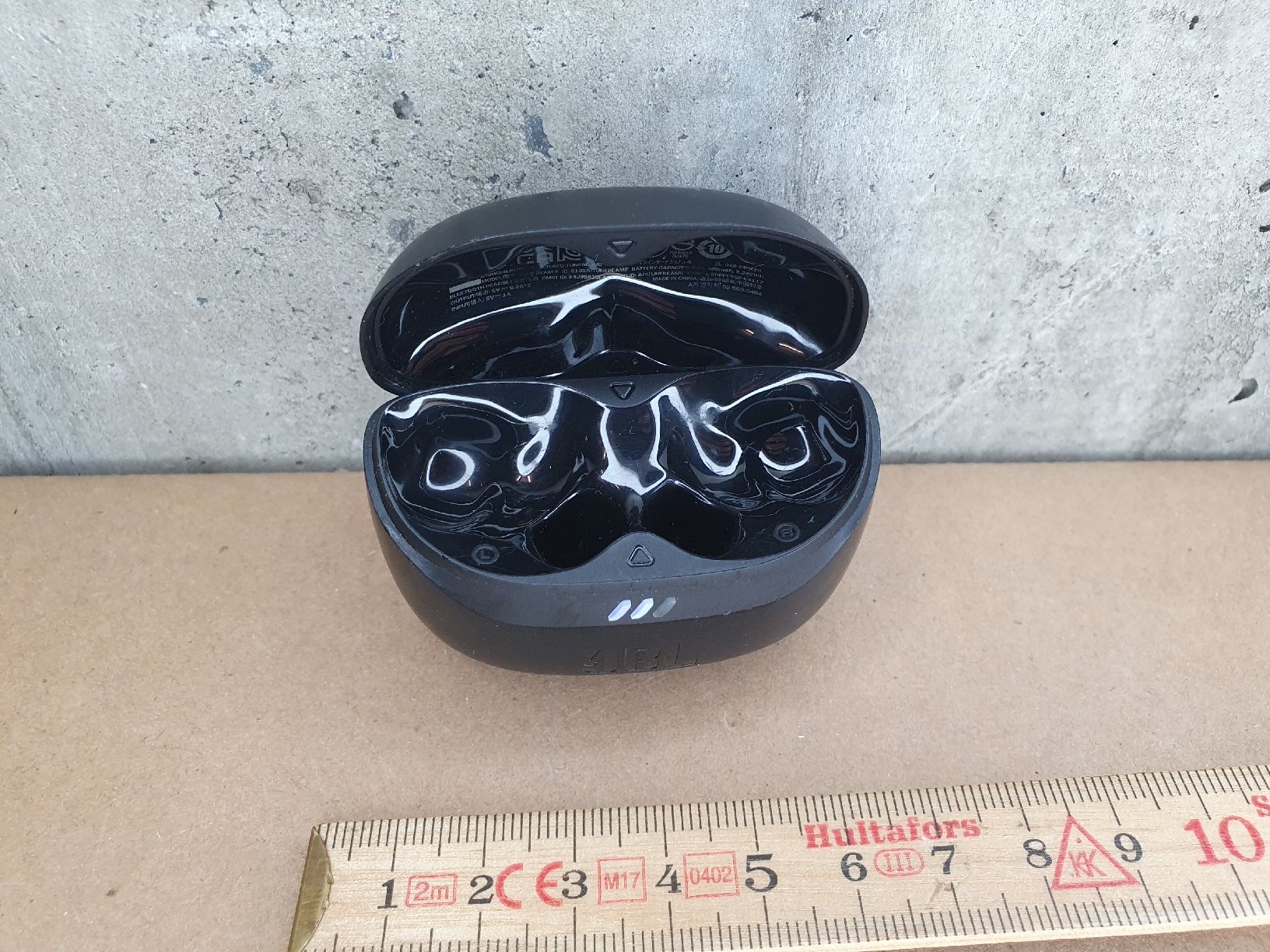 Caricabatterie: Original JBL Tune Beam 2 Ladecase/Ladebox  – Usato da Aathal-Seegräben venduto da Ru.Fi