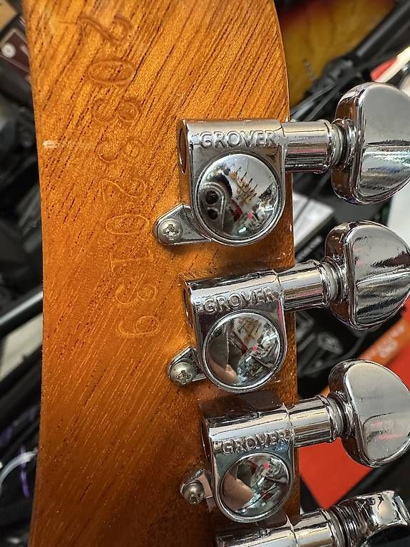 Strumenti musicali: Gibson Explorer Antique Natural – Usato da Morges venduto da GvnMusic 2