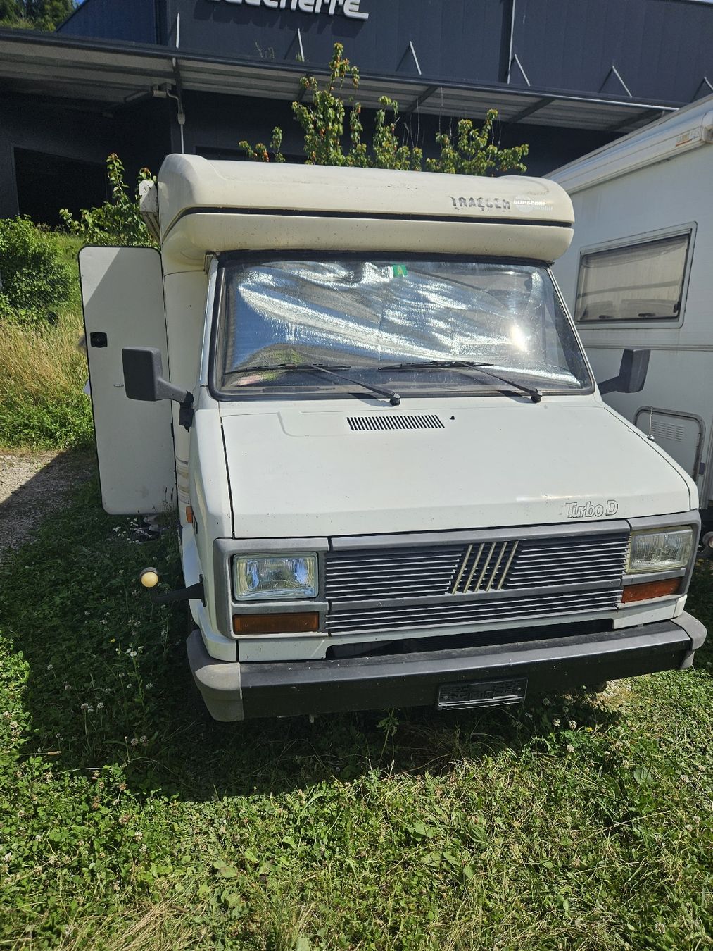 Veicoli da campeggio: camping car Burstner T620 – Usato da prilly venduto da odi14