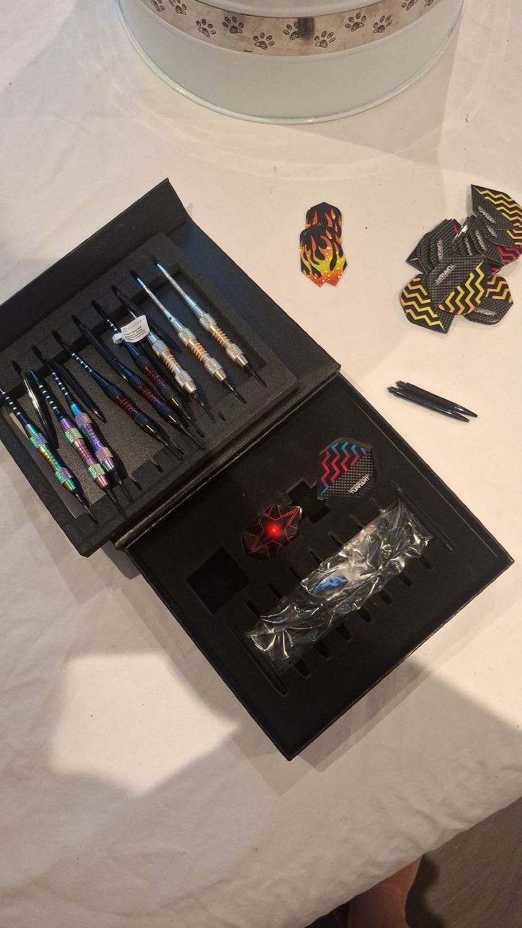 Dart: Dartpfeile Set NEU – Neu und originalverpackt aus Tuttwil von Daisy75